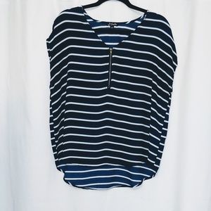 🚫SOLD🚫Navy Blue/White Striped Top